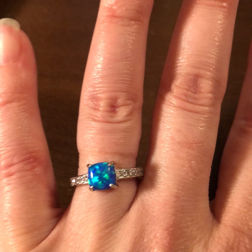 Silver ring with blue opal and clear stones size 7